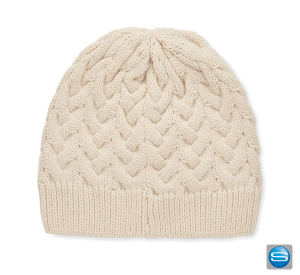 strick-muetze-beige-logo