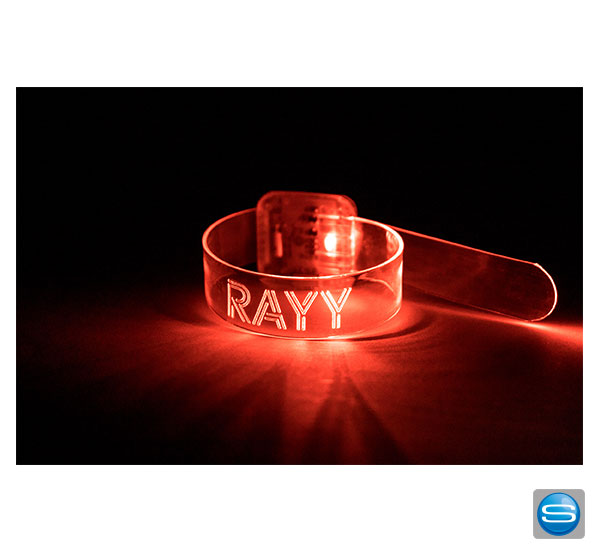 Interaktives LED Armband mit Logogravur Interaktives LED Armband mit Logogravur
