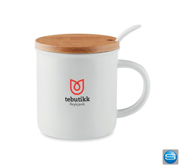 Kaffeebecher mit Löffel und Bambusdeckel als Werbeartikel
