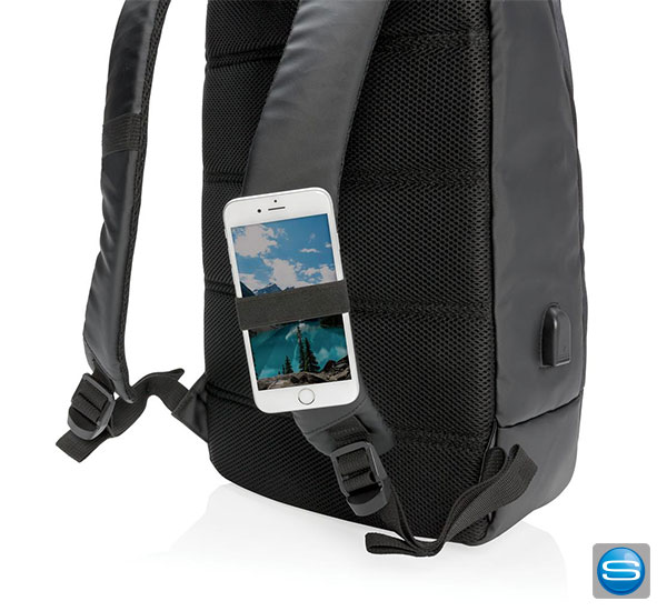 handyhalterung-an-laptop-rucksack
