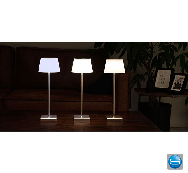 tischlampe-mit-logodruck