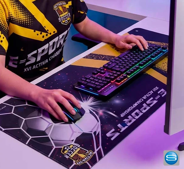 Schreibtischunterlage 90 × 40 cm – Gaming Mousepad individuell gestalten