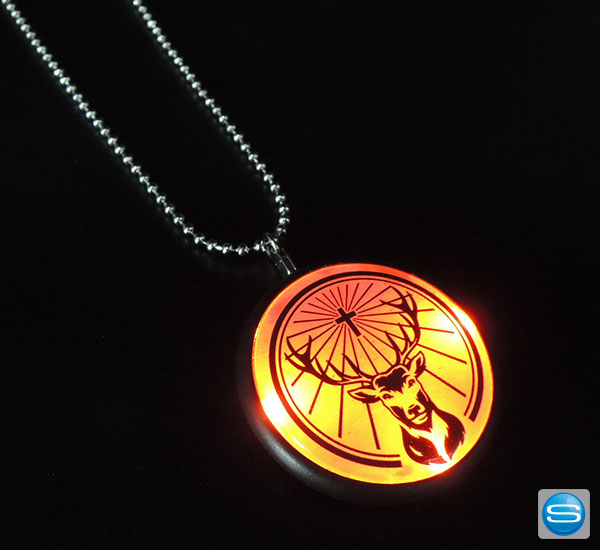Interaktive LED Halskette mit eigenem Logo