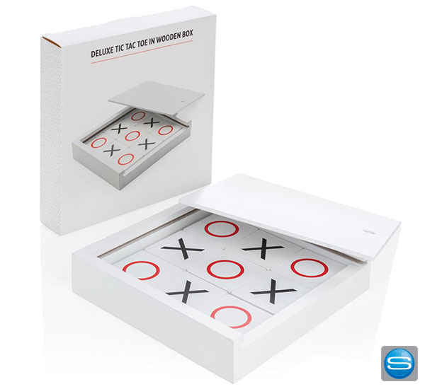 tic-tac-toe-spiel-mit-eigenem-logo