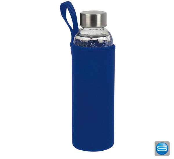 Glasflasche-blau-mit-logo Glastrinkflasche mit Transporthülle als Werbemittel