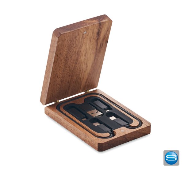 3in1 Ladekabel-Set in einer Holzbox mit Ihrem Motiv 3in1 Ladekabel-Set in einer Holzbox mit Ihrem Motiv