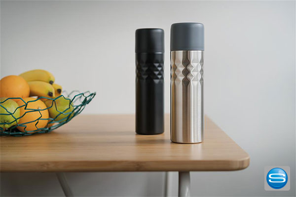 Thermosflasche-bedrucken-als-Werbegeschenk-individuell