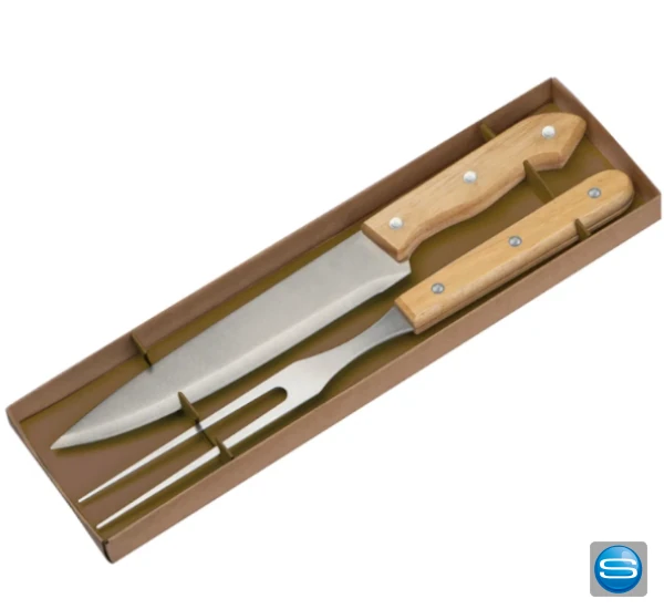 Fleischbesteck Set aus Edelstahl mit Holzgriff und graviertem Logo